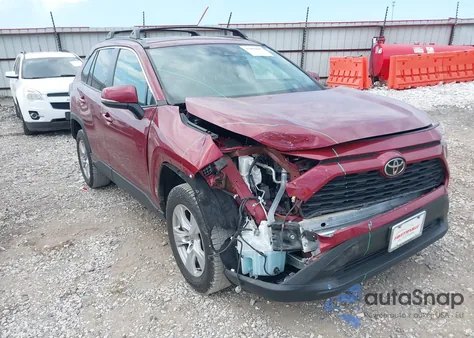 2021 Toyota Rav4 Xle из США, поврежденный, VIN 2T3W1RFV5MW156602